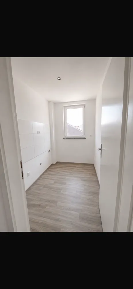4 Zimmer Wohnung mit 80 m² in Duisburg – Bild 4