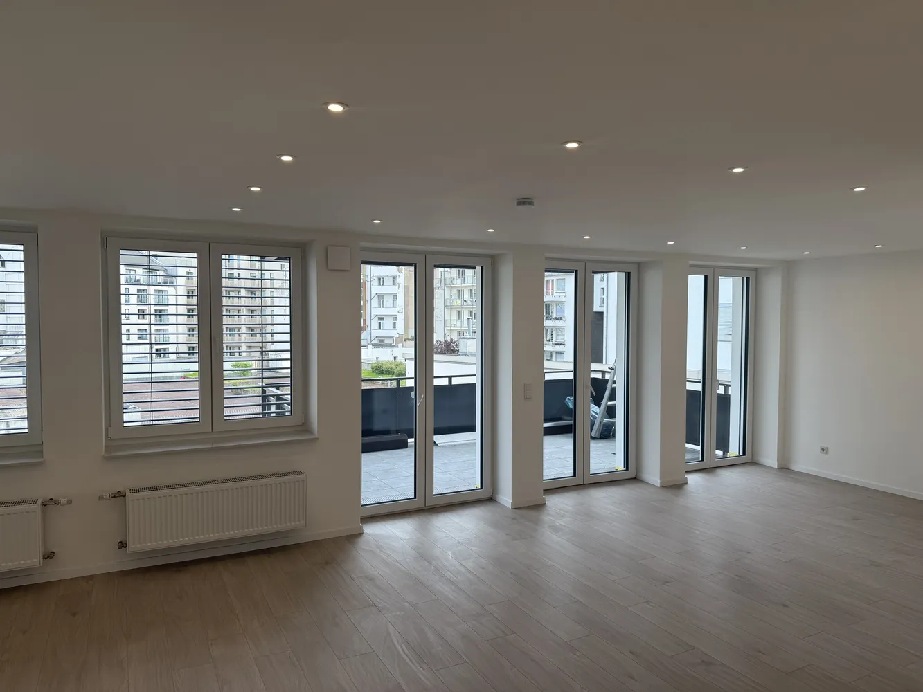 3 Zimmer Wohnung mit 108 m² in Düsseldorf – Bild 4
