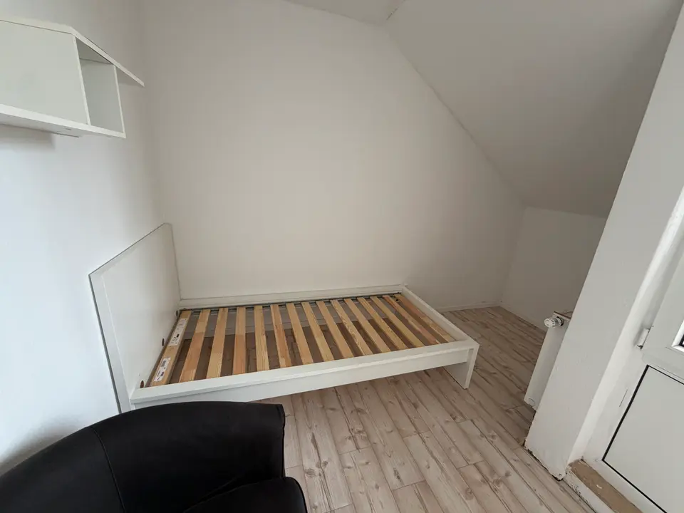 Studio mit 18 m² in Kaiserslautern – Bild 1