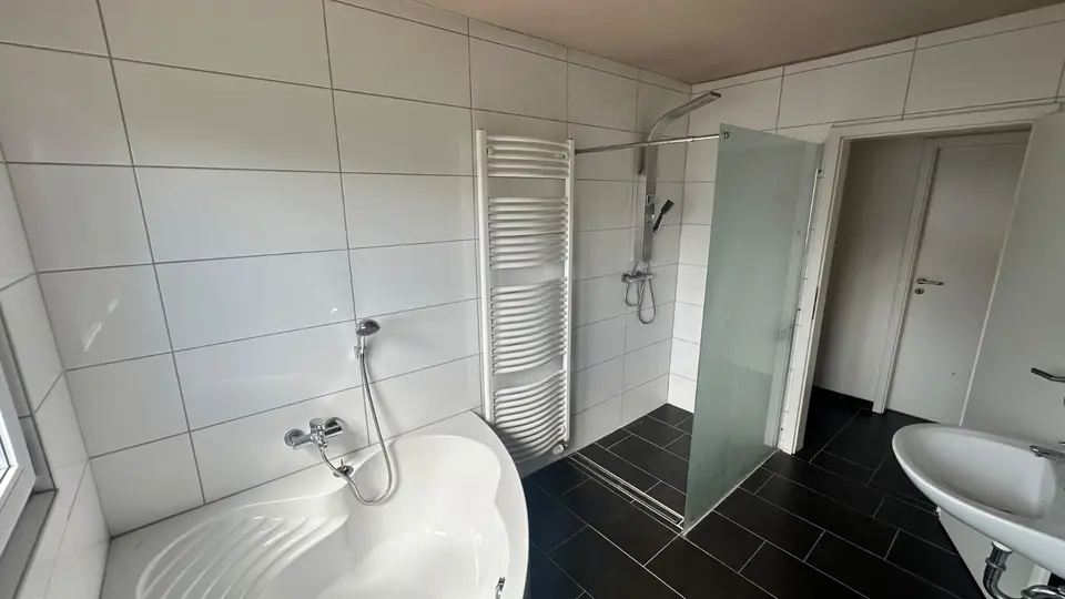 4 Zimmer Haus mit 105 m² in Saarbrücken – Bild 10