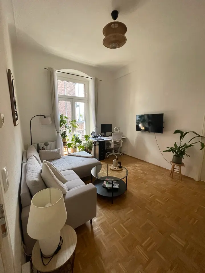 2 Zimmer Wohnung mit 66 m² in Düsseldorf – Bild 1