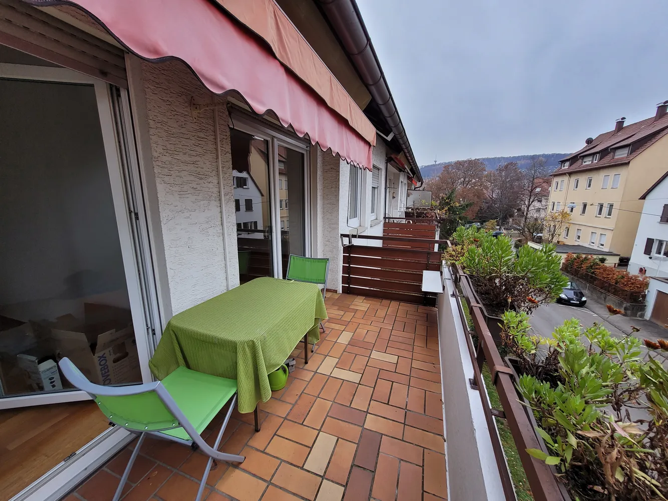 3 Zimmer Wohnung mit 80 m² in Stuttgart – Bild 2