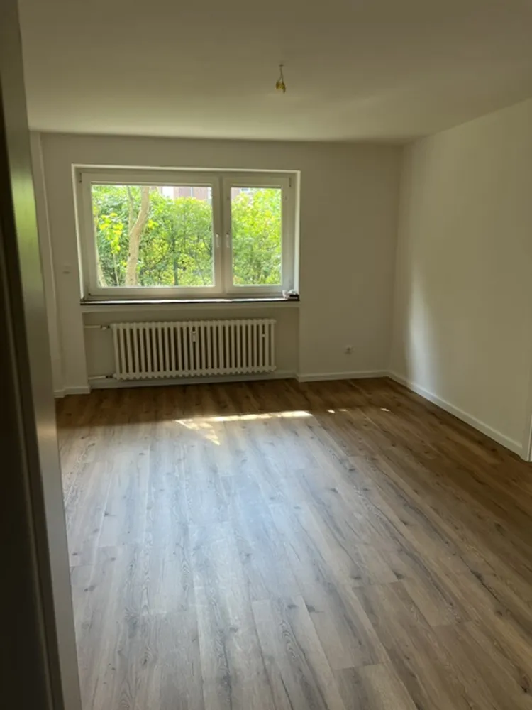 1 Zimmer Wohnung mit 35 m² in Köln – Bild 4
