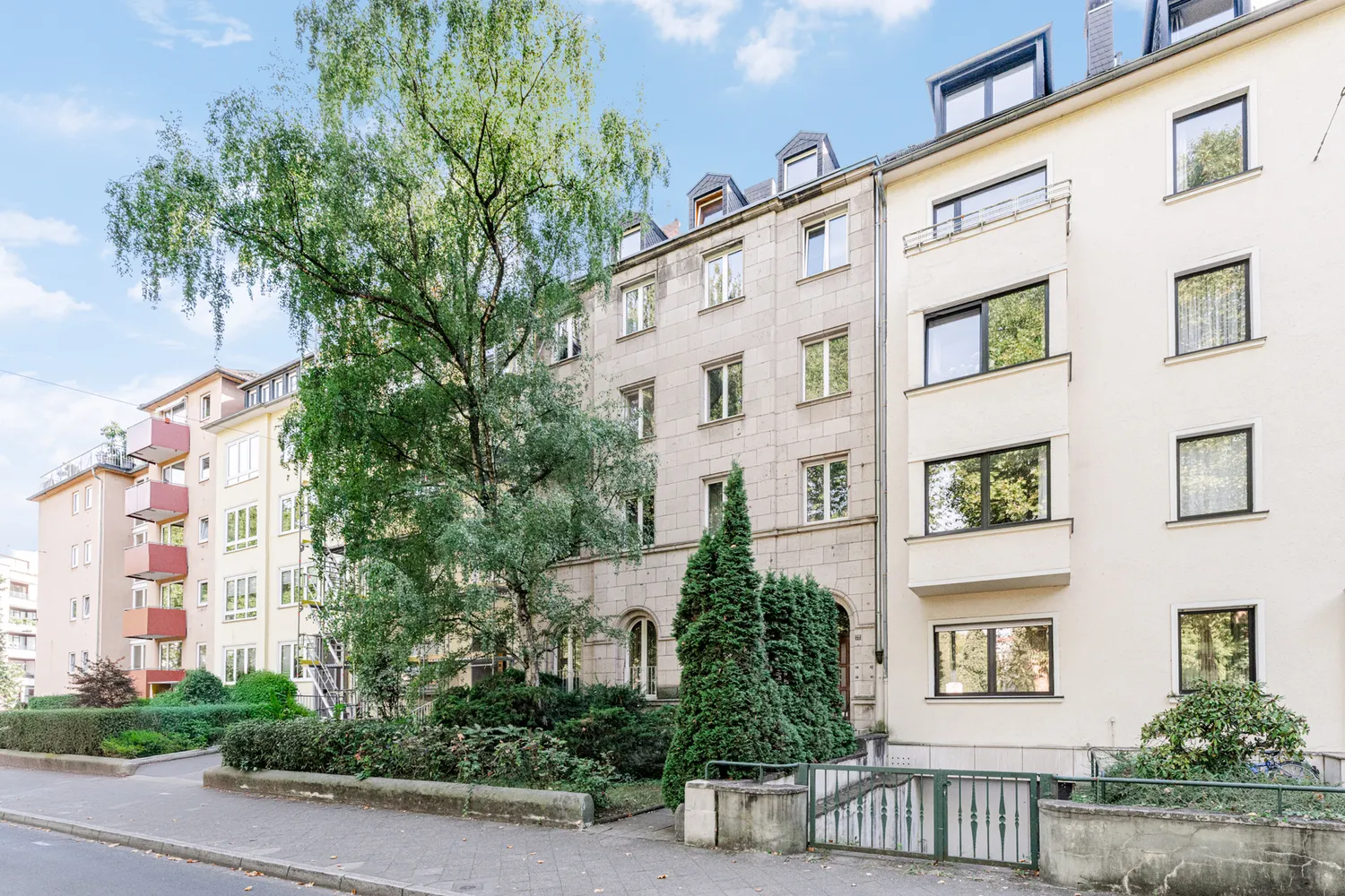 4 Zimmer Wohnung mit 110 m² in Düsseldorf – Bild 5