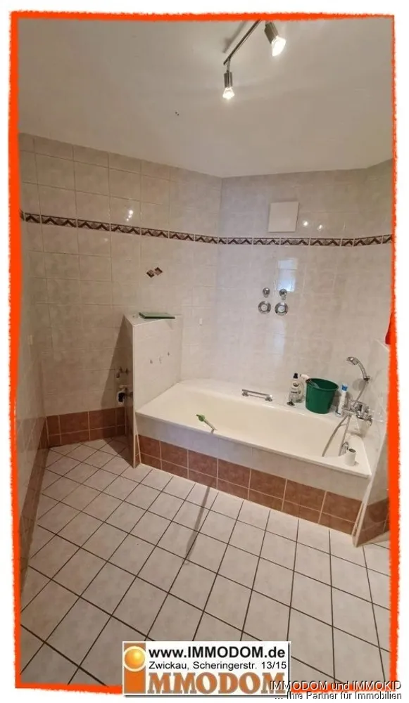 2 Zimmer Wohnung mit 79 m² in Zwickau – Bild 11