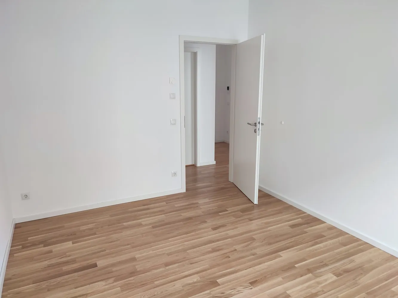 2 Zimmer Wohnung mit 80 m² in Potsdam – Bild 6