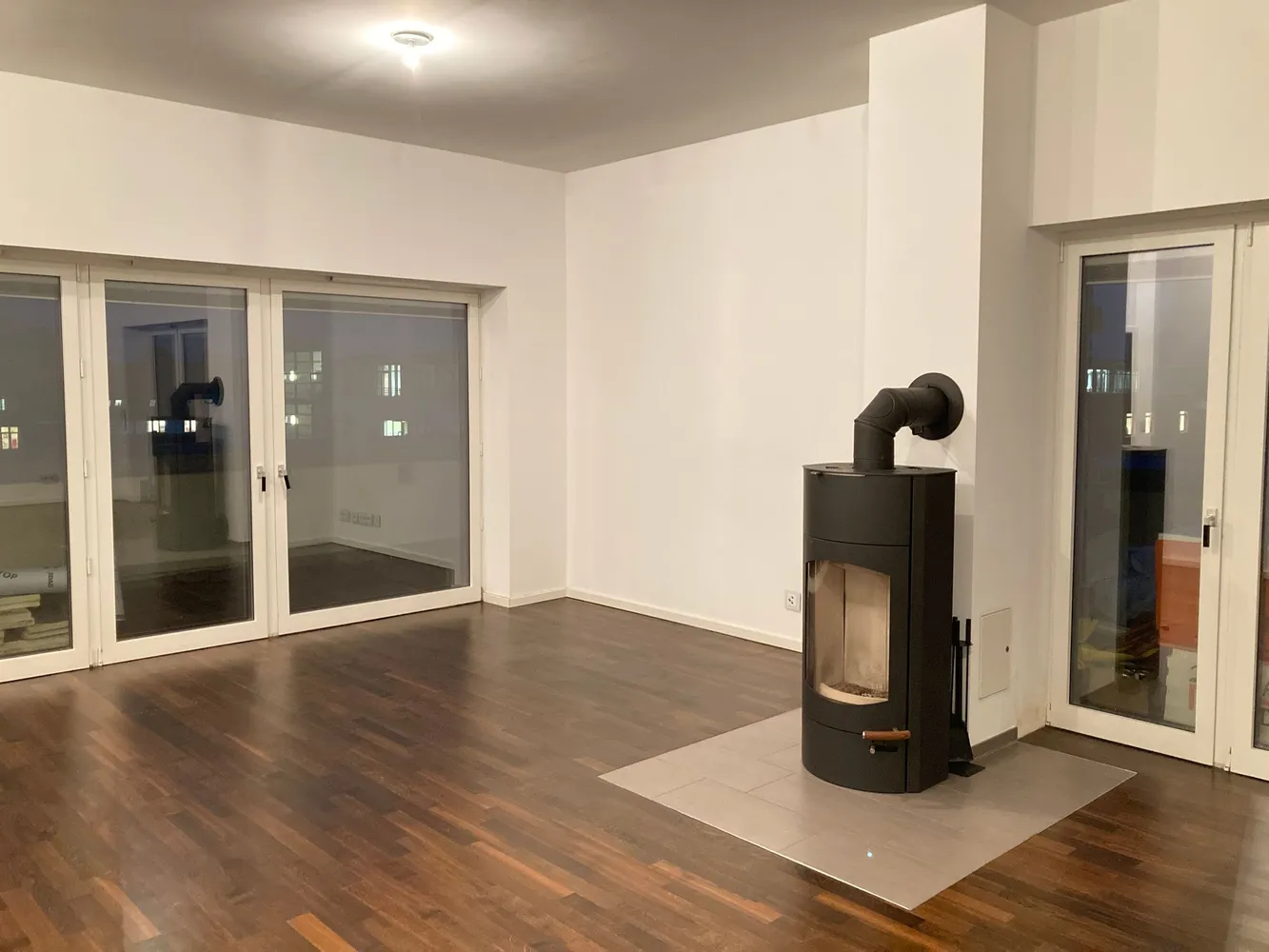 2 Zimmer Wohnung mit 109 m² in Hannover – Bild 1