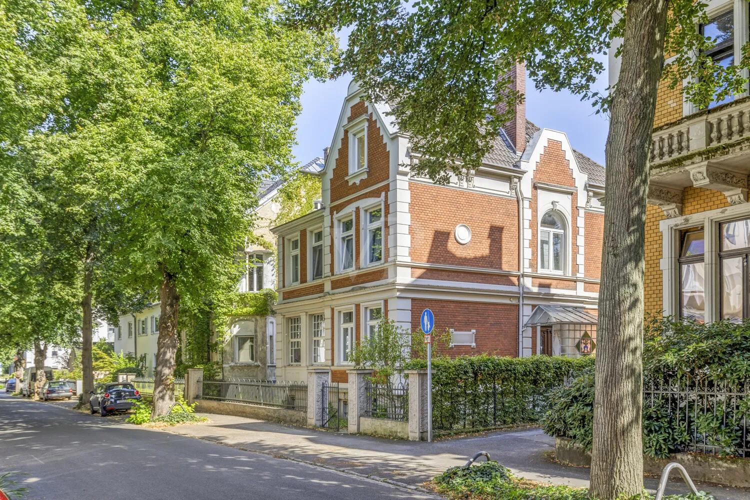 9 Zimmer Haus mit 284 m² in Bonn – Bild 6