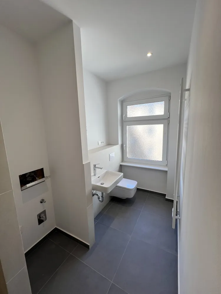 2 room apartment with 73 m² in Berlin – Photo 3