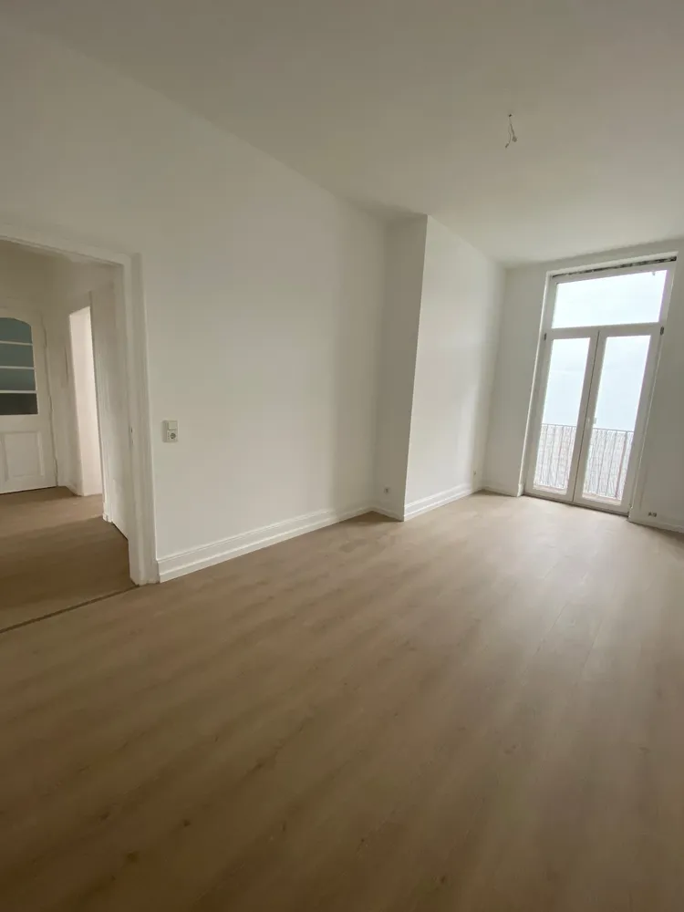 3 Zimmer Wohnung mit 95 m² in Frankfurt am Main – Bild 11