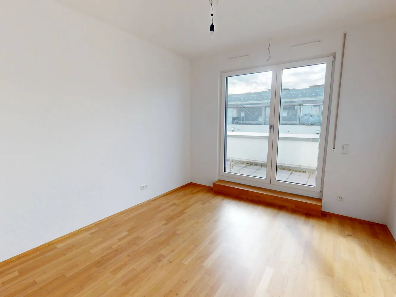 2 room apartment with 80 m² in Berlin – Photo 8