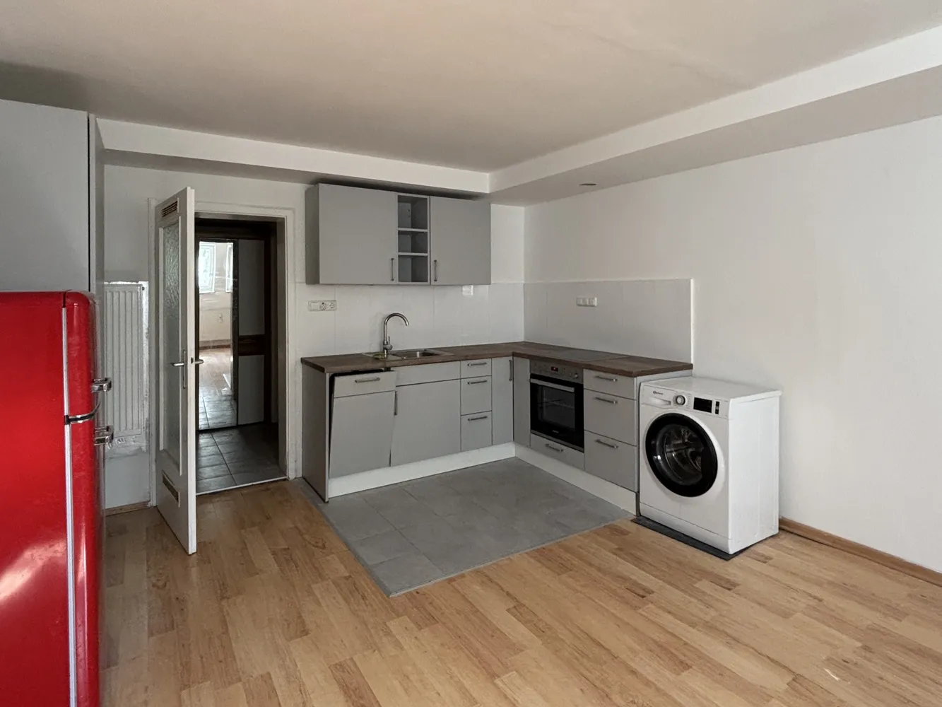 2 Zimmer Wohnung mit 48 m² in München – Bild 2