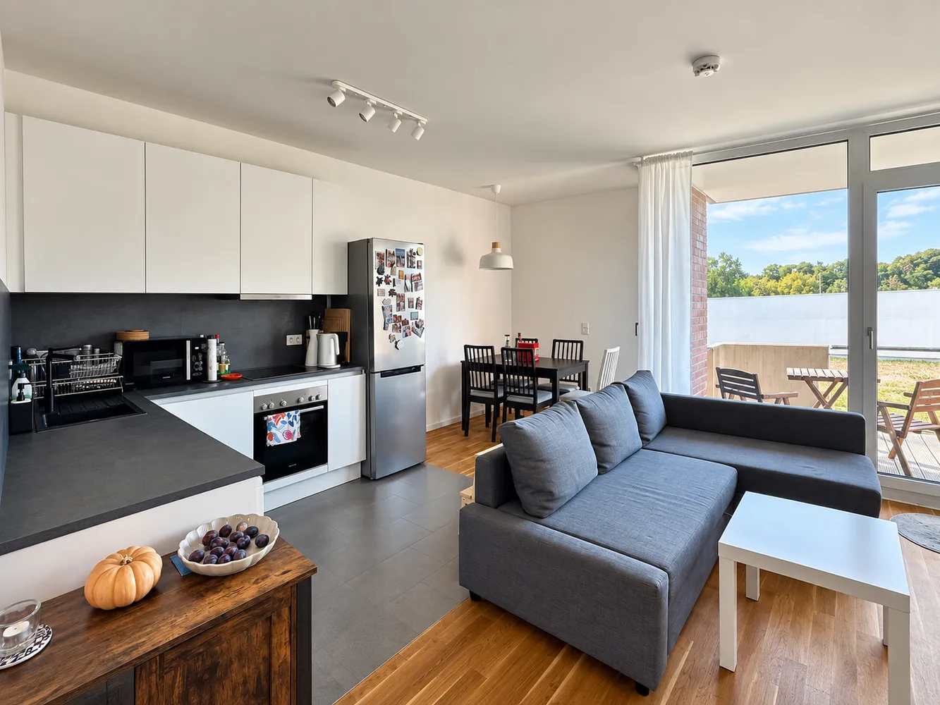 2 Zimmer Wohnung mit 63 m² in Hamburg – Bild 2