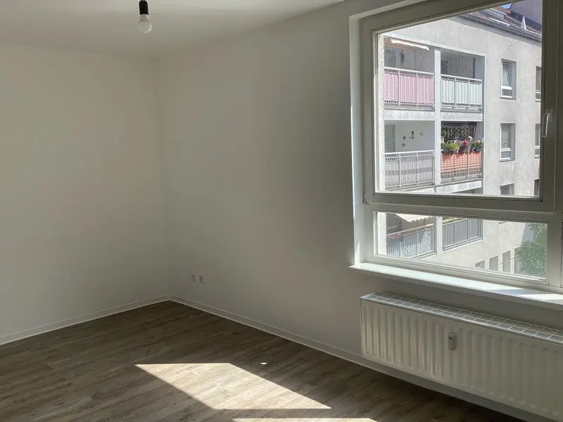 2 Zimmer Wohnung mit 65 m² in Potsdam – Bild 2