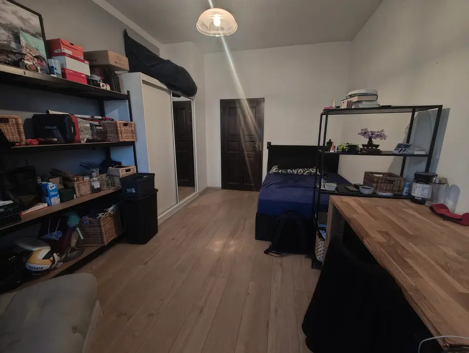 Shared room with 80 m² in Stuttgart – Photo 9