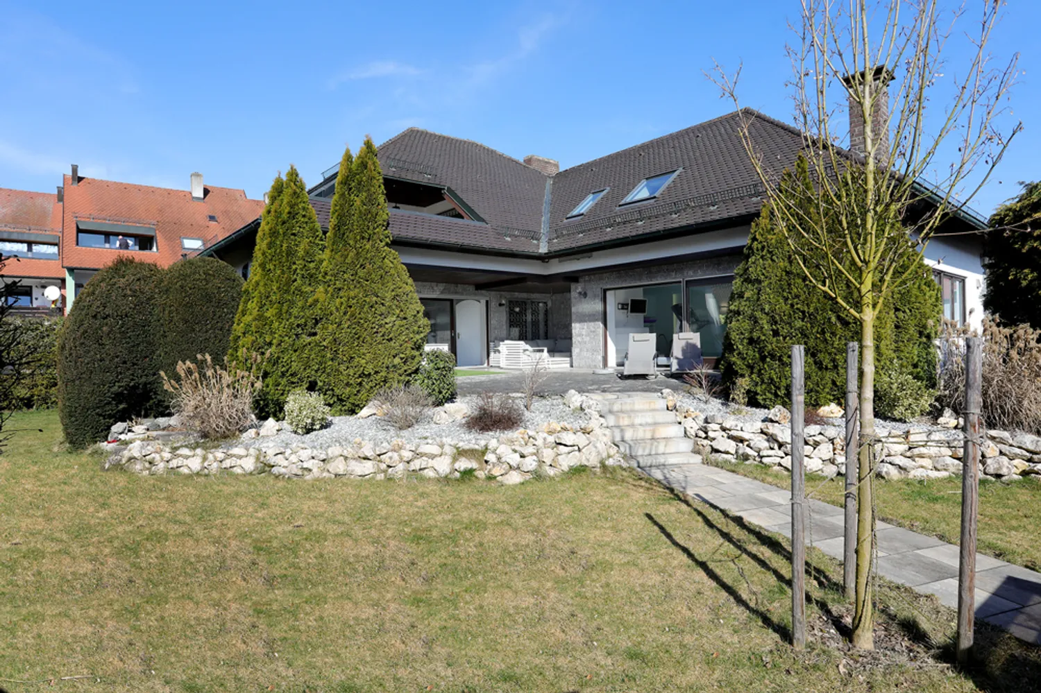 6 Zimmer Haus mit 240 m² in Landshut – Bild 5