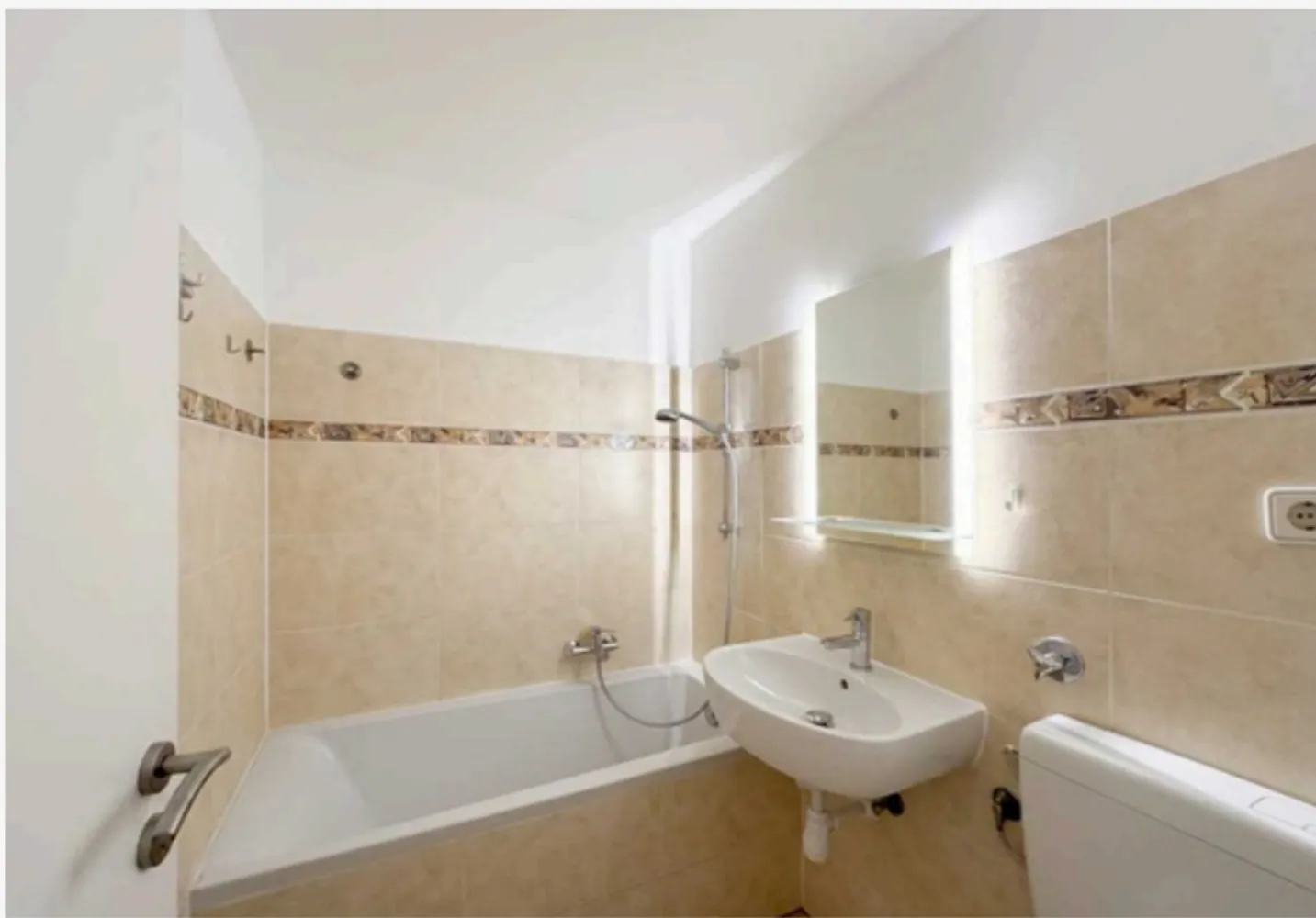 1 room apartment with 33 m² in Munich – Photo 3