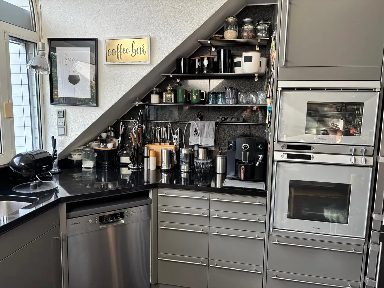 4 Zimmer Wohnung mit 138 m² in Düsseldorf – Bild 3