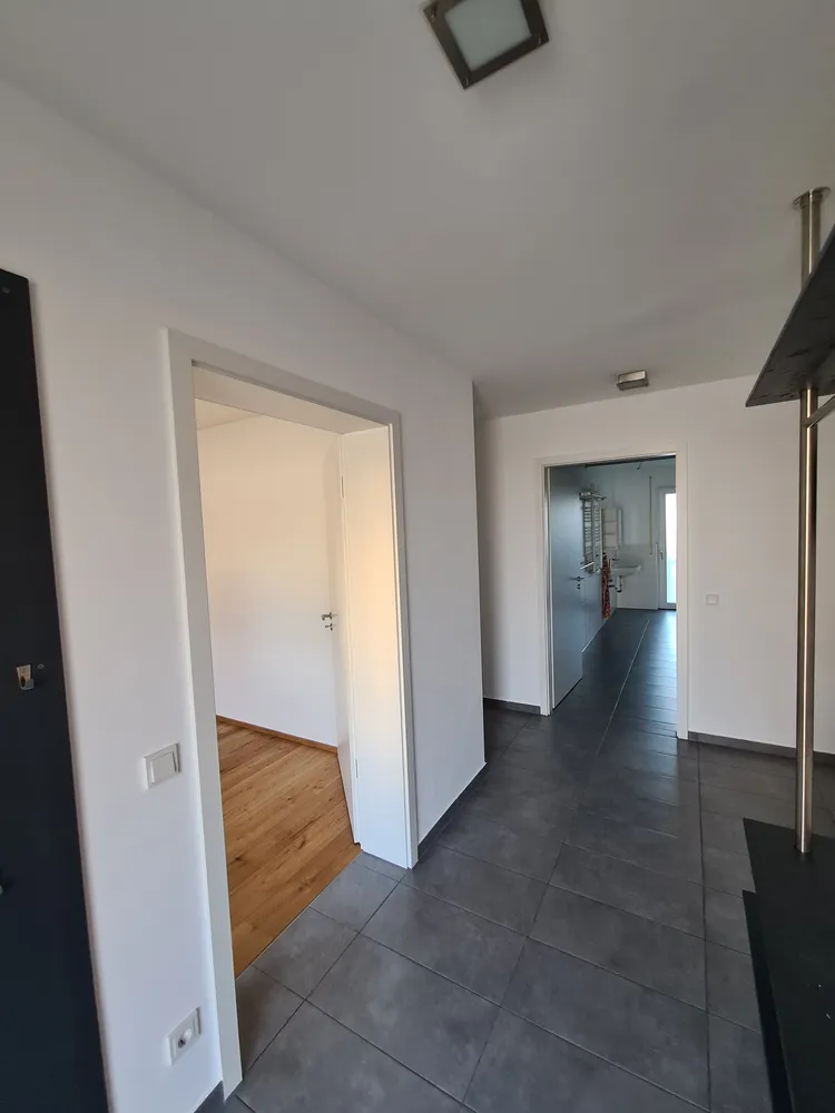 3 Zimmer Wohnung mit 95 m² in Weiden in der Oberpfalz – Bild 3