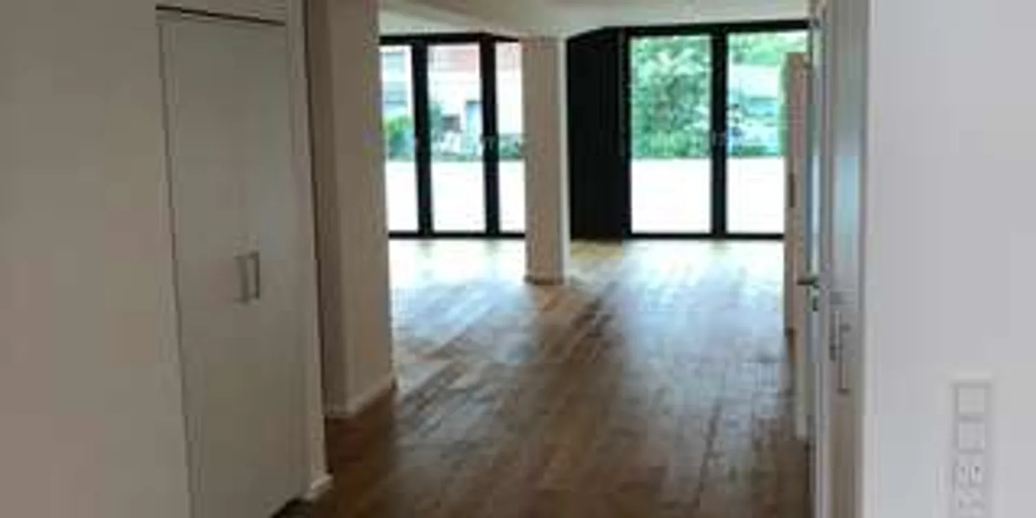 2 room apartment with 115 m² in Düsseldorf – Photo 6