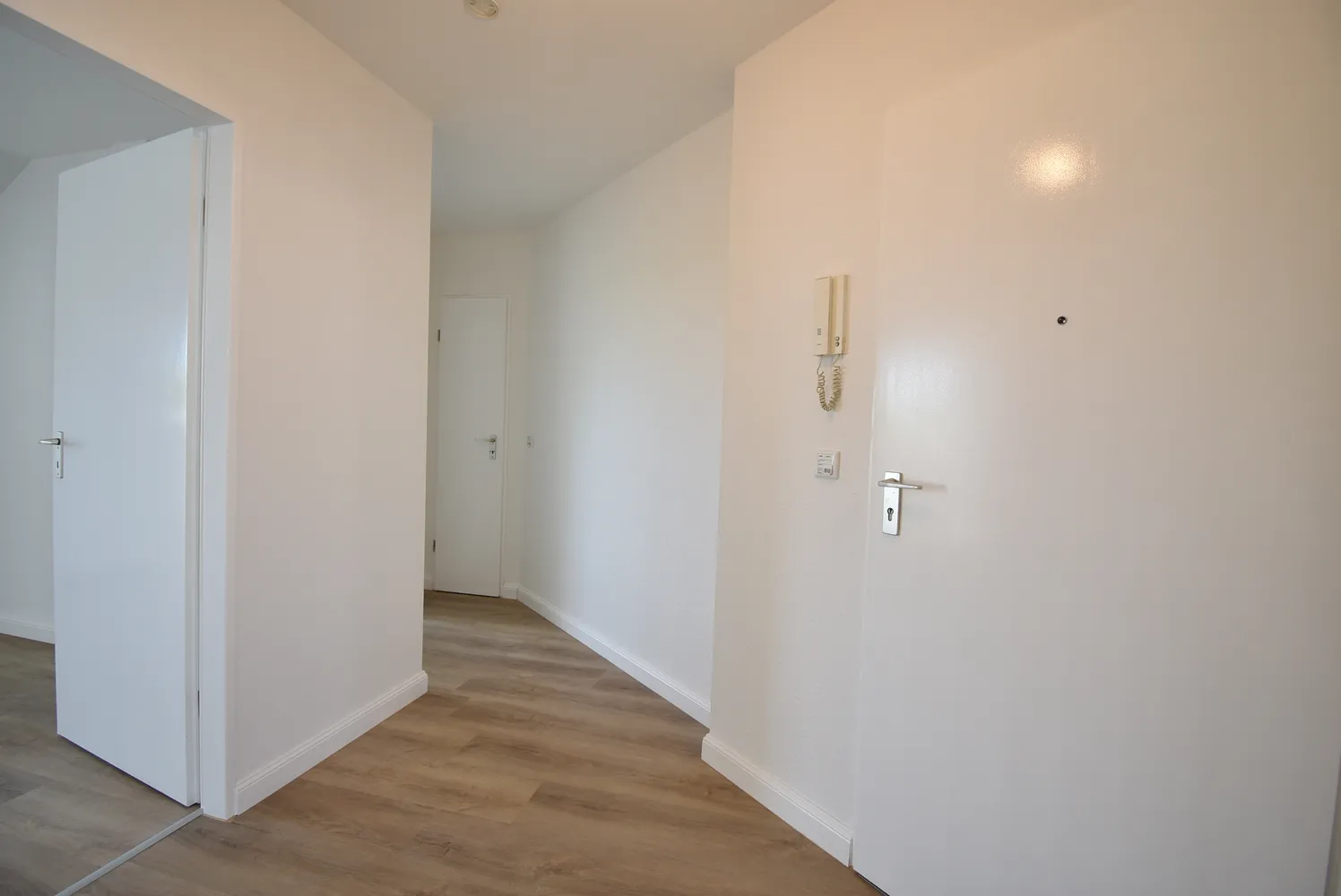 3 Zimmer Wohnung mit 78 m² in Krefeld – Bild 4