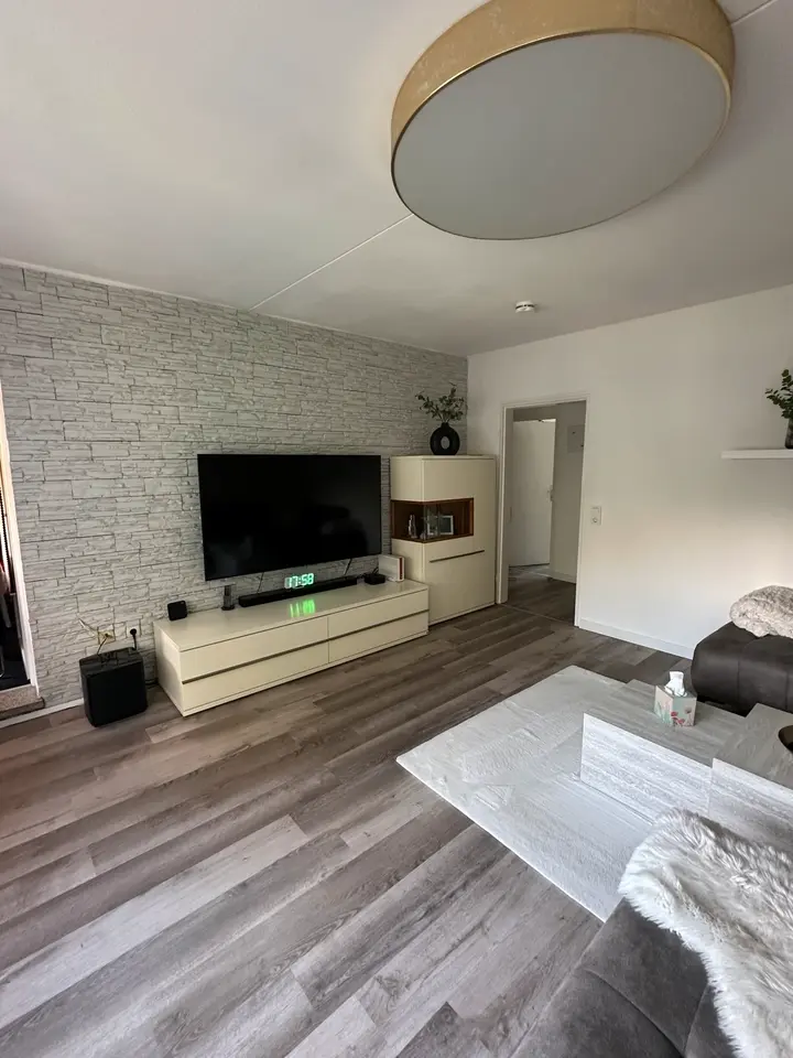 4 Zimmer Wohnung mit 90 m² in Kassel – Bild 2