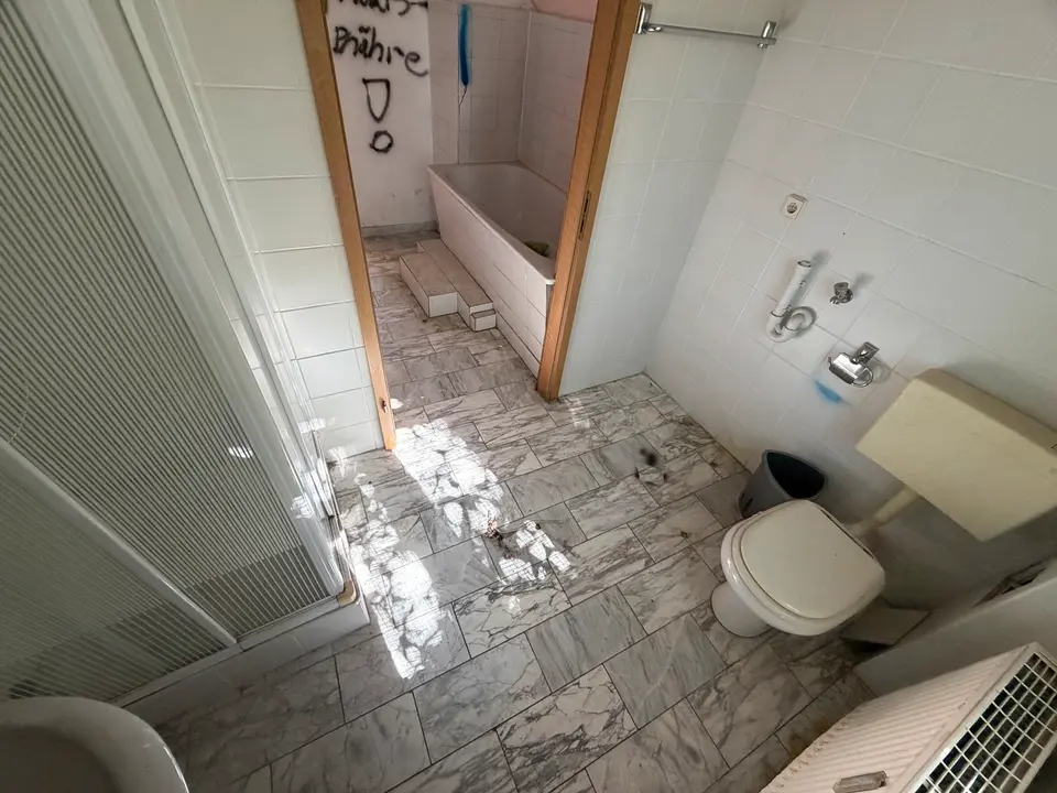 14 Zimmer Haus mit 240 m² in Zwickau – Bild 8