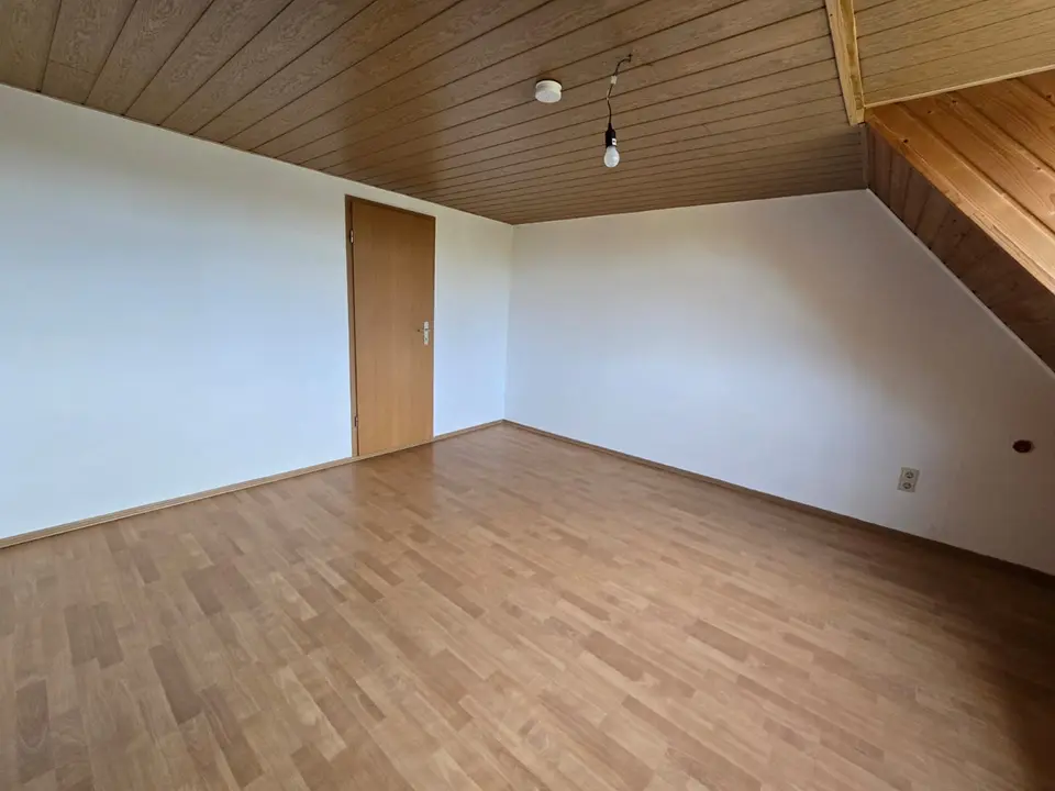 3 Zimmer Wohnung mit 67 m² in Weißenfels – Bild 7