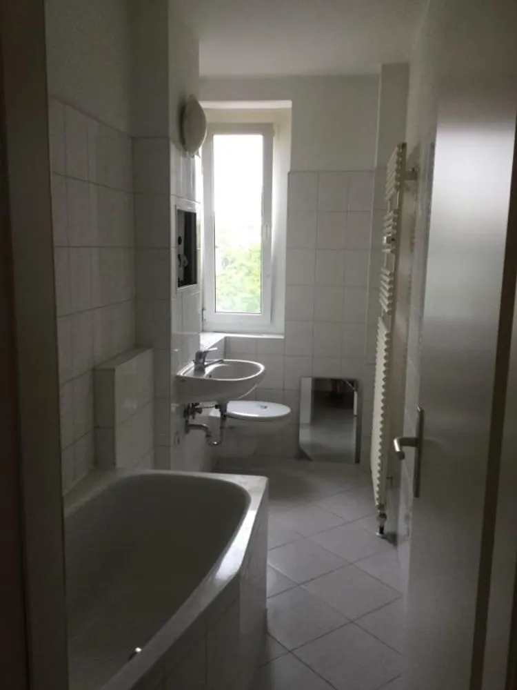 3 Zimmer Wohnung mit 73 m² in Dresden – Bild 2
