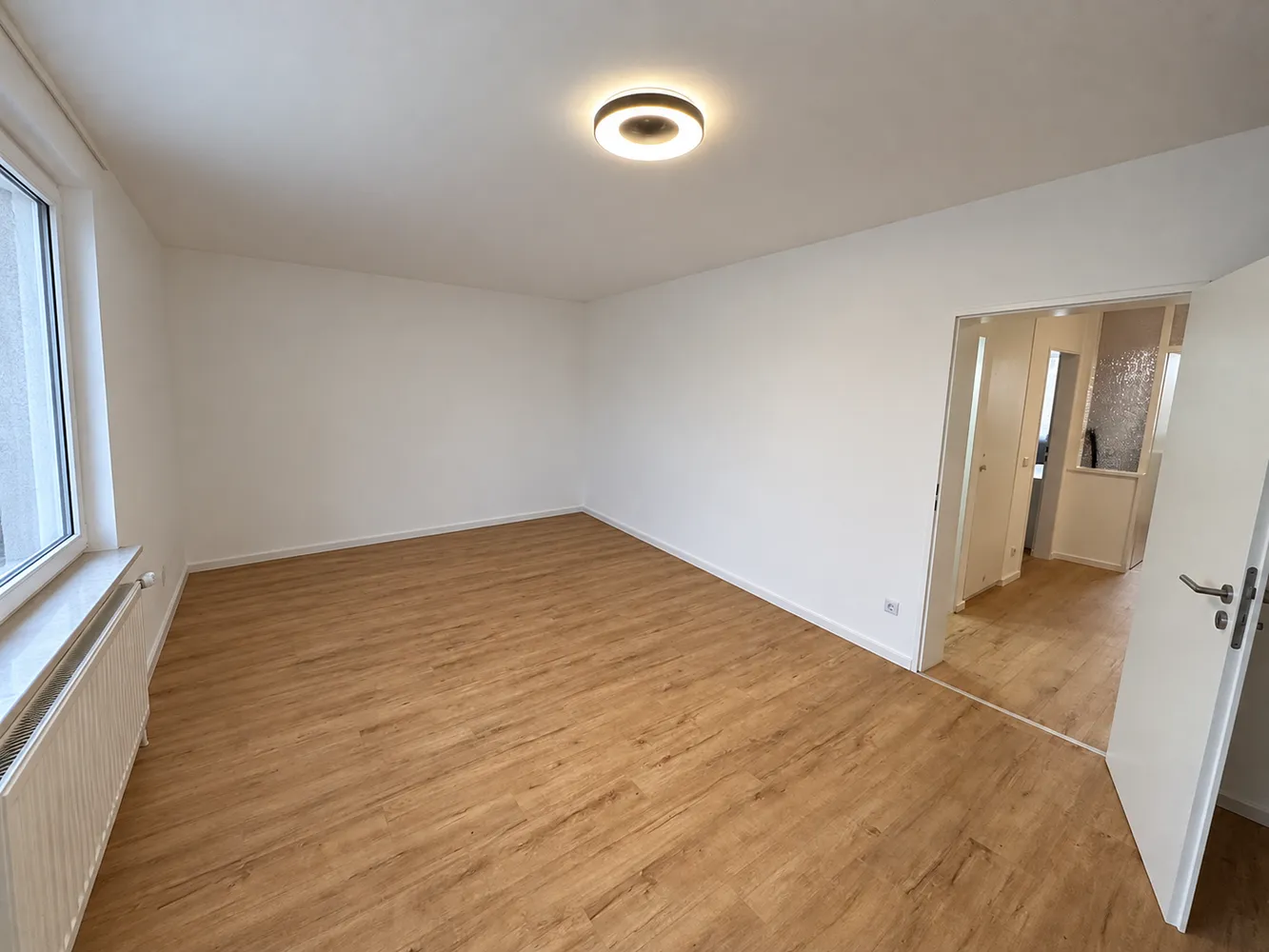 2 room apartment with 65 m² in Cologne – Photo 4