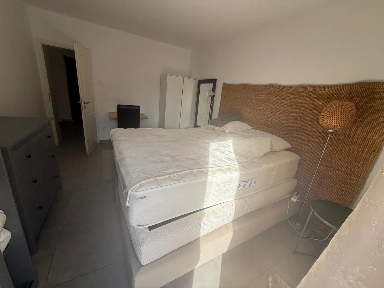 2 Zimmer Wohnung mit 55 m² in Düsseldorf – Bild 3