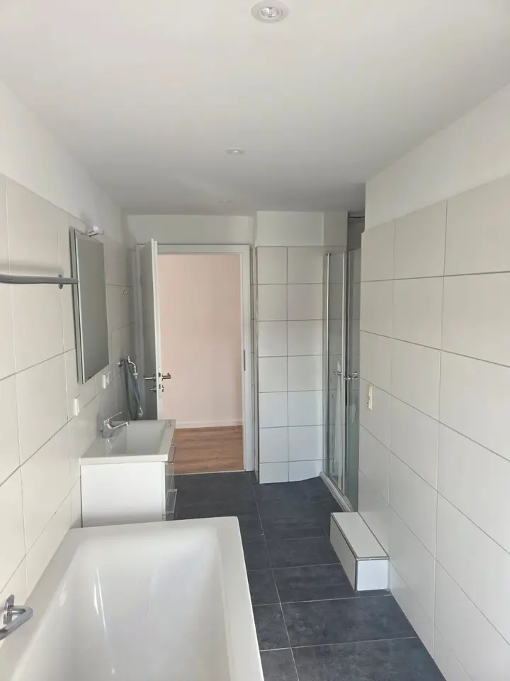 4 Zimmer Wohnung mit 100 m² in Arnsberg – Bild 7
