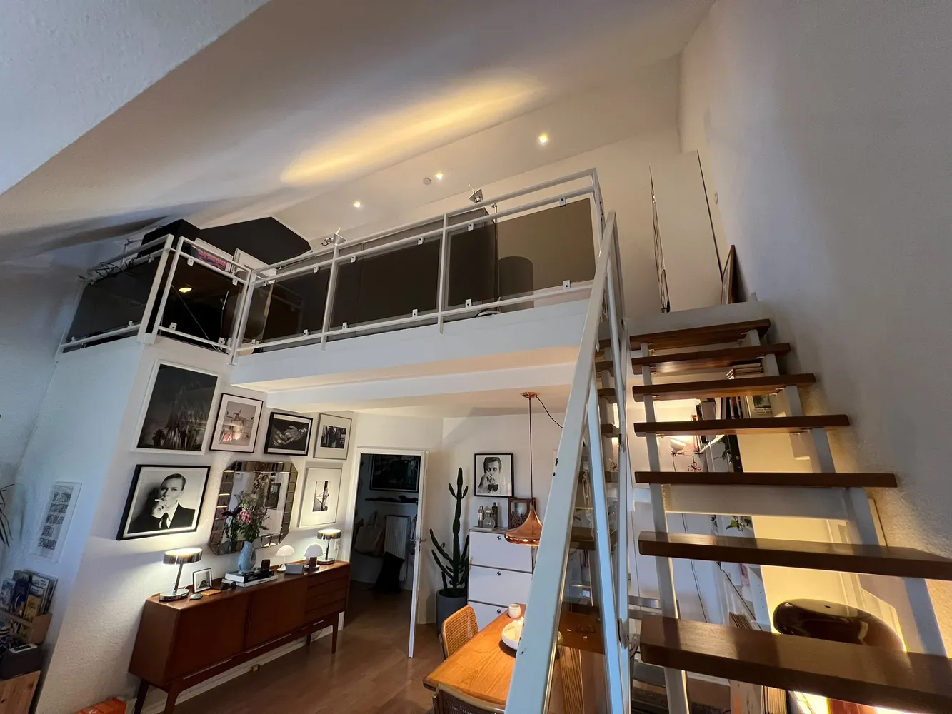 3 room apartment with 98 m² in Düsseldorf – Photo 3