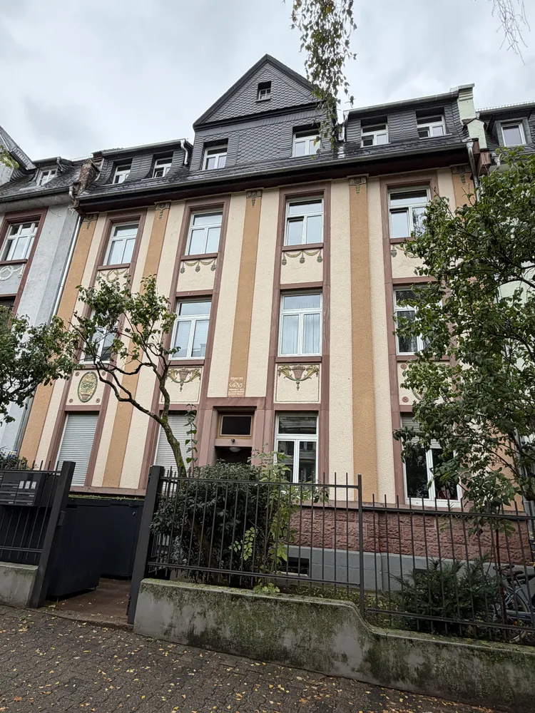 2 room apartment with 48 m² in Frankfurt am Main – Photo 1