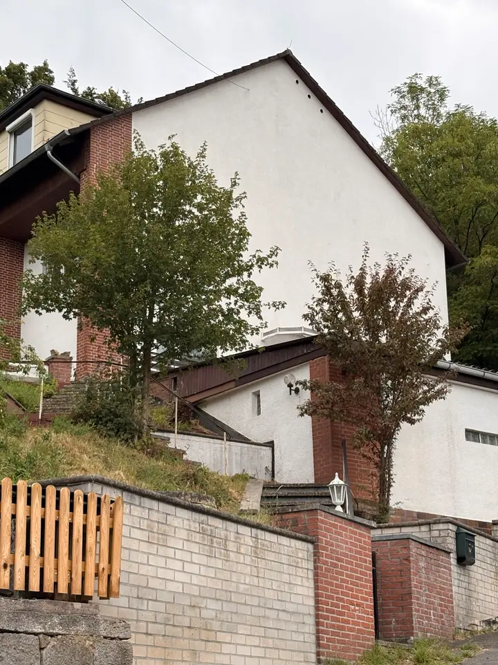 8 Zimmer Haus mit 180 m² in Kassel – Bild 3