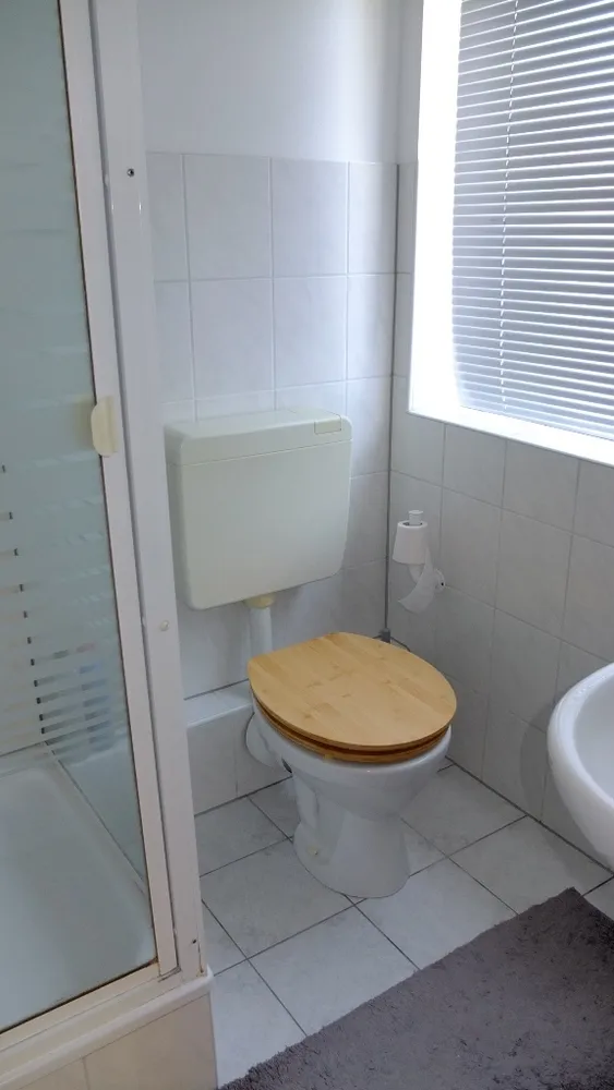 1 room apartment with 50 m² in Cologne – Photo 10