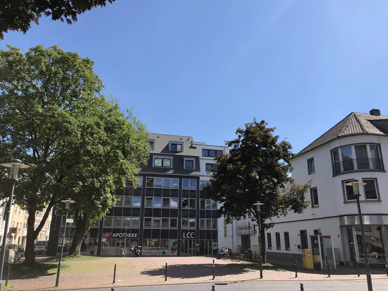 3 Zimmer Wohnung mit 198 m² in Krefeld – Bild 2