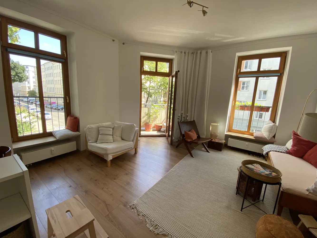 2 room apartment with 58 m² in Berlin – Photo 1