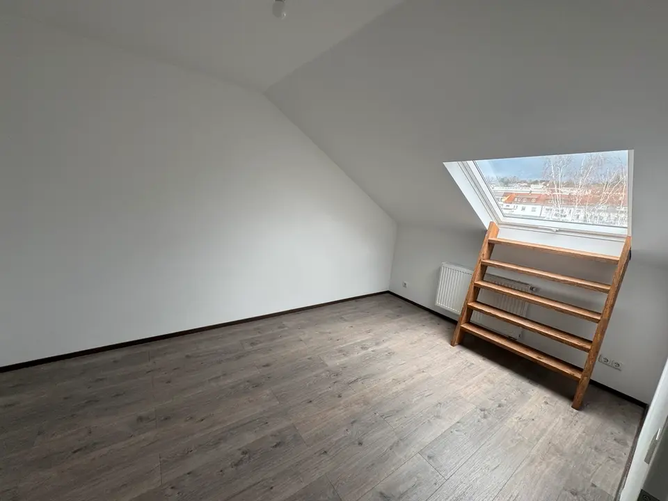 2 Zimmer Wohnung mit 43 m² in Pforzheim – Bild 2