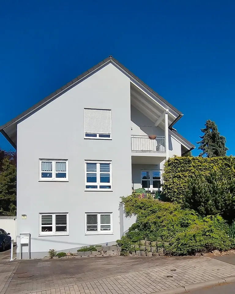 5 Zimmer Haus mit 145 m² in Borna – Bild 1