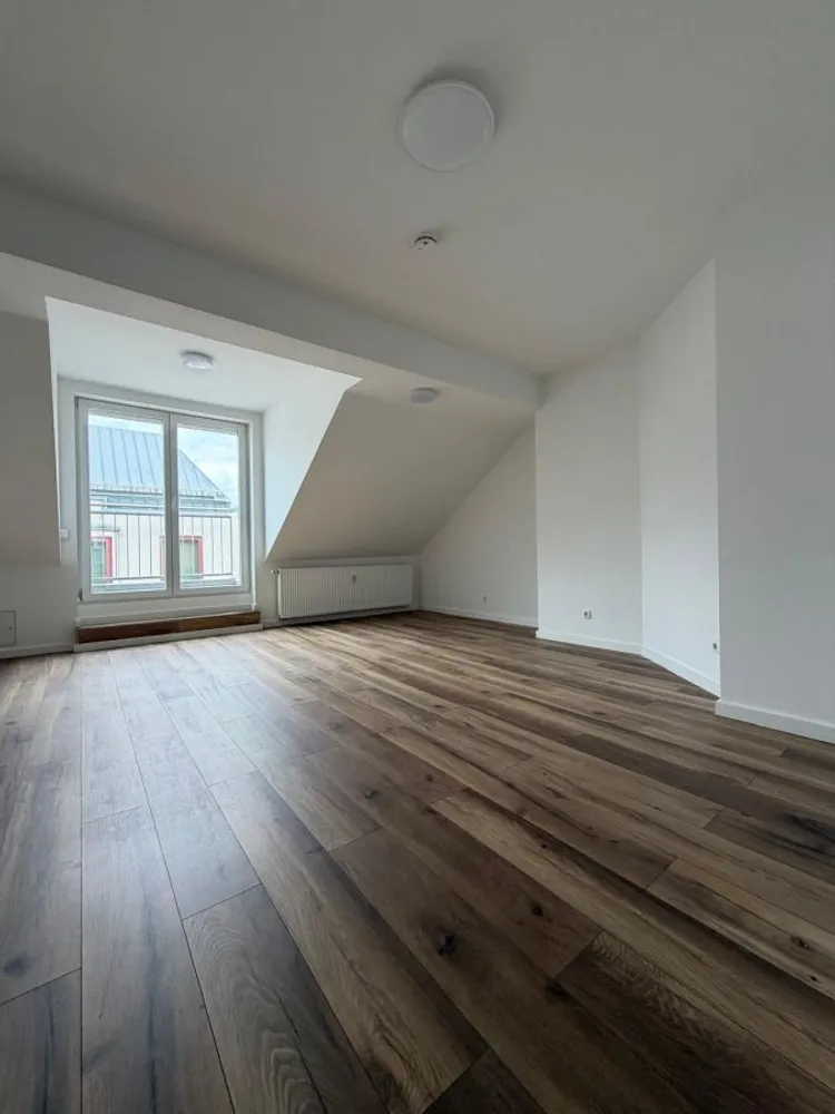 5 Zimmer Wohnung mit 140 m² in Hannover – Bild 4