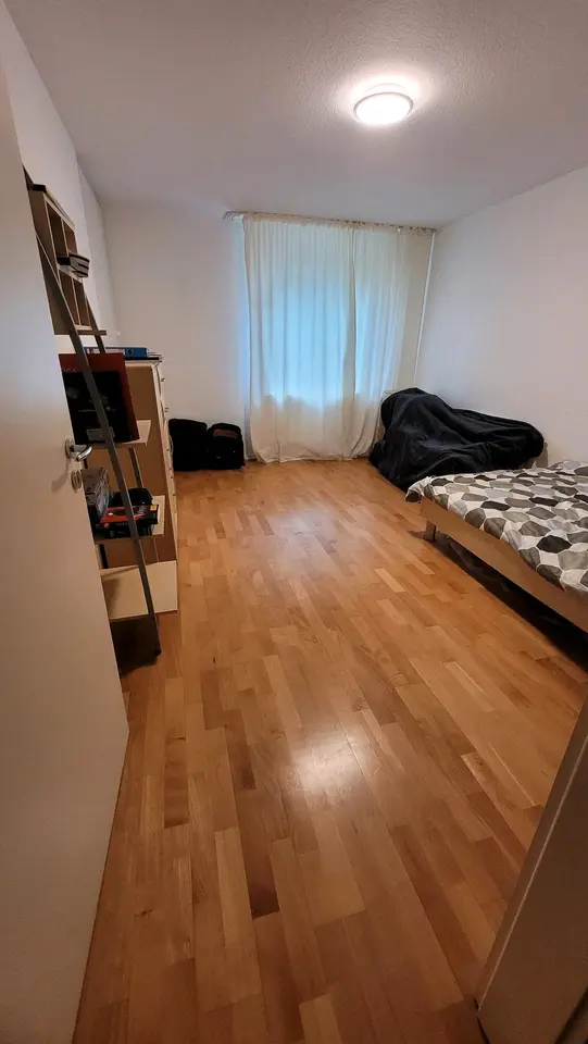 2 Zimmer Wohnung mit 65 m² in Düsseldorf – Bild 2