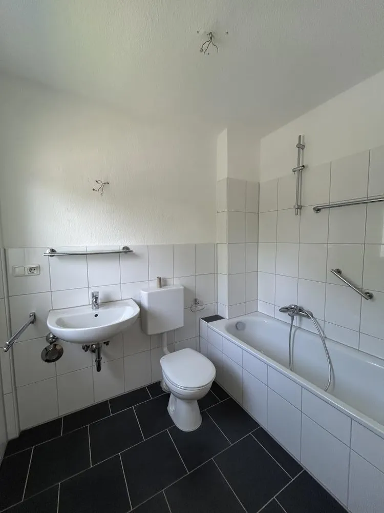 2 Zimmer Wohnung mit 65 m² in Duisburg – Bild 8
