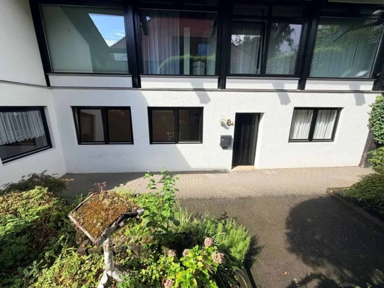2 Zimmer Wohnung mit 77 m² in Köln – Bild 3