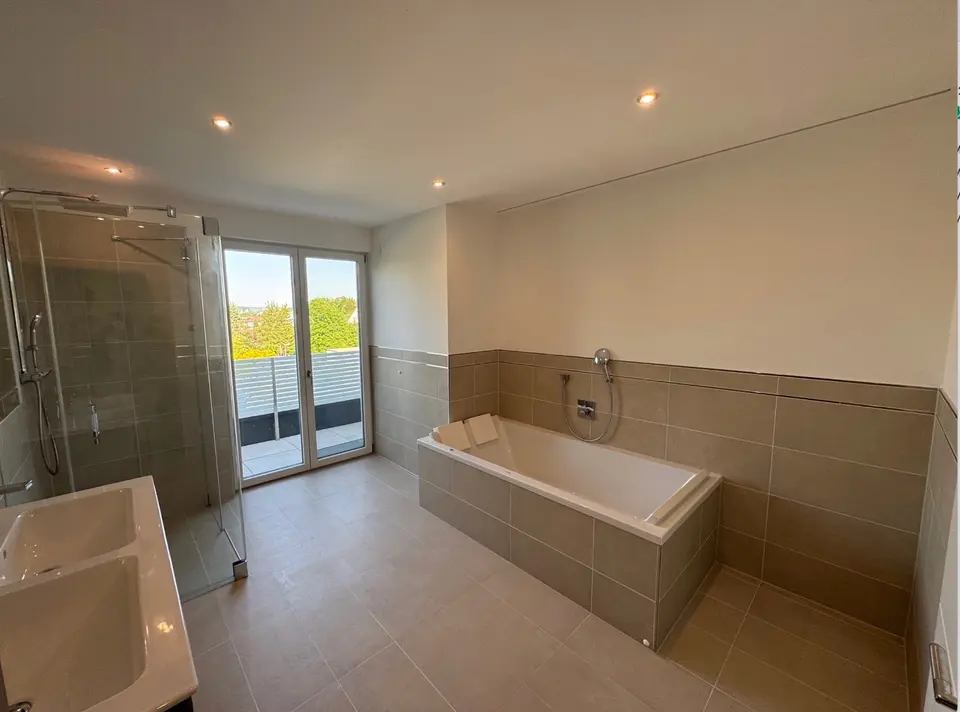 5 Zimmer Wohnung mit 175 m² in Passau – Bild 9