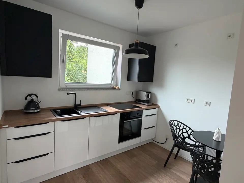 2 Zimmer Wohnung mit 70 m² in Düsseldorf – Bild 3