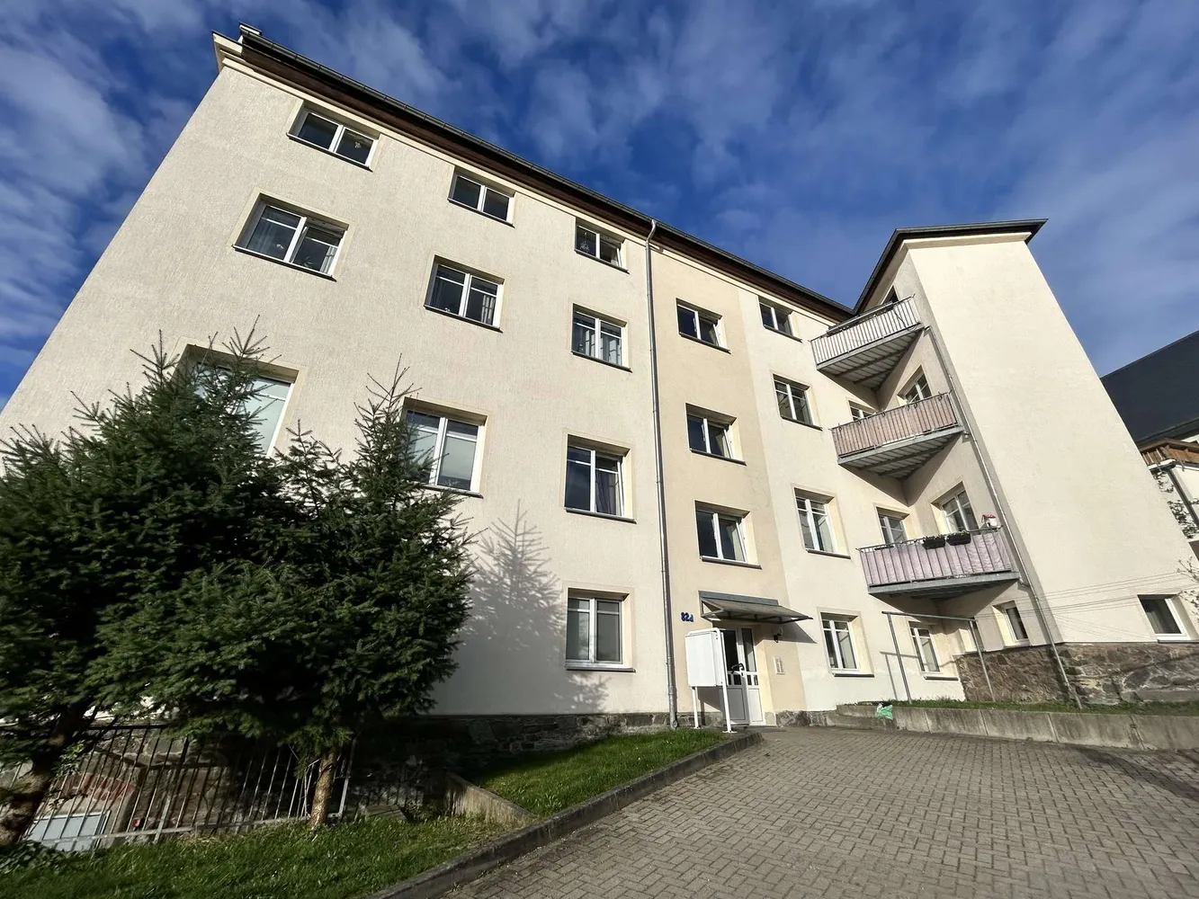 2 room apartment with 64 m² in Chemnitz – Photo 2
