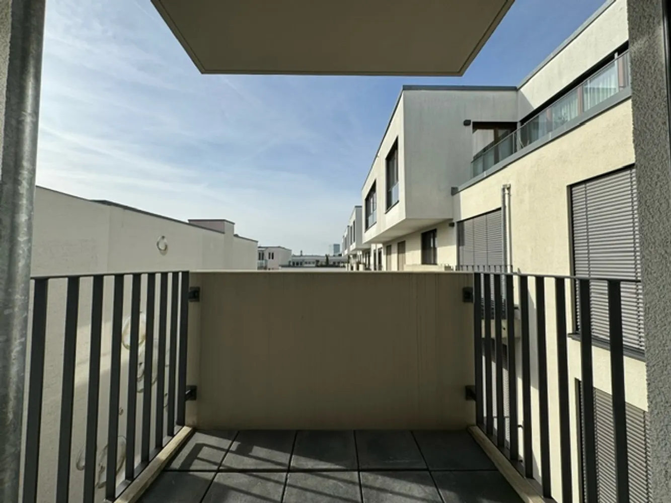 2 room apartment with 55 m² in Berlin – Photo 1