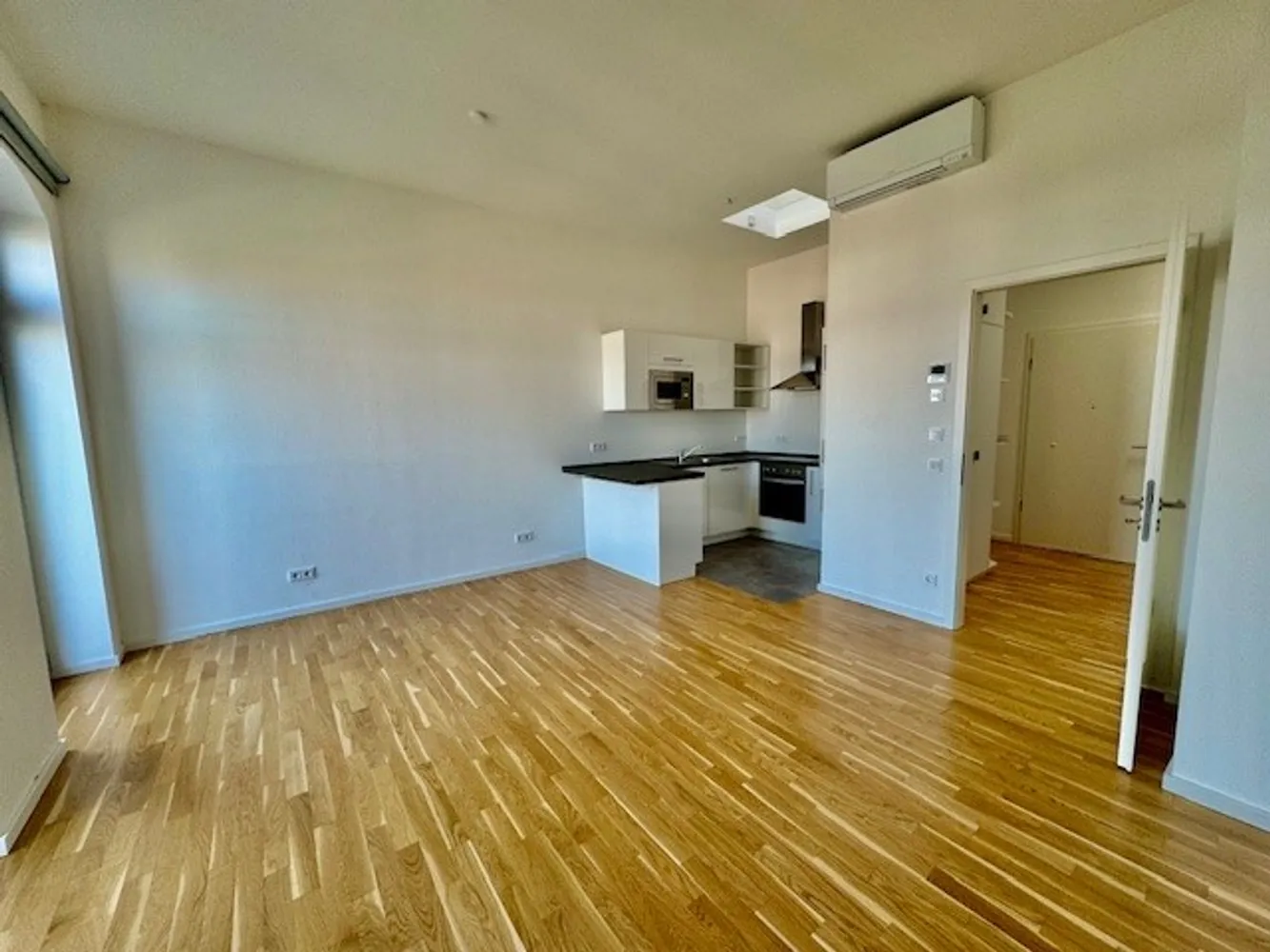 2 Zimmer Wohnung mit 64 m² in Berlin – Bild 9