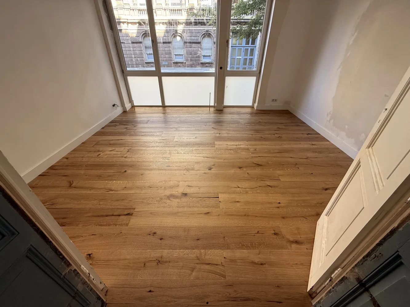 4 Zimmer Wohnung mit 97 m² in Wiesbaden – Bild 3